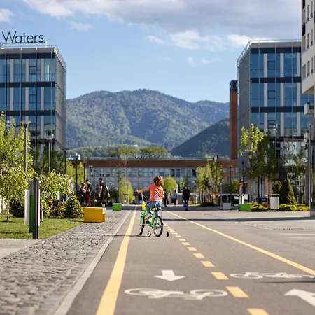 4friendscoresibrasov Apartment *