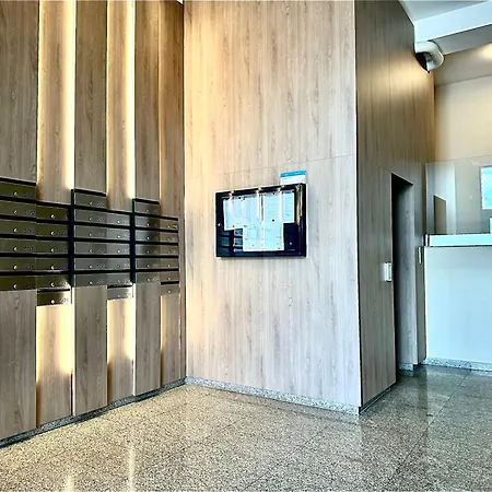 4friendscoresibrasov Apartament Braszów