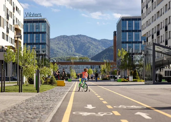 4friendscoresibrasov Apartament *